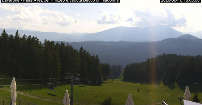 Webcam Lavarone - Pista Avez- seggiovia Lagh.