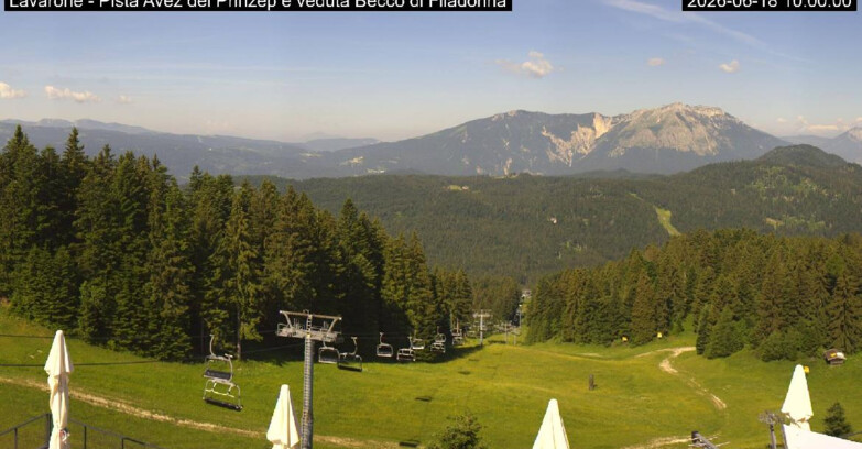 Webcam Ski area Lavarone - Pista Avez- seggiovia Lagh.