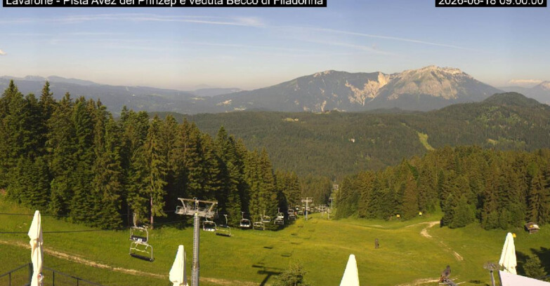 Webcam Ski area Lavarone - Pista Avez- seggiovia Lagh.