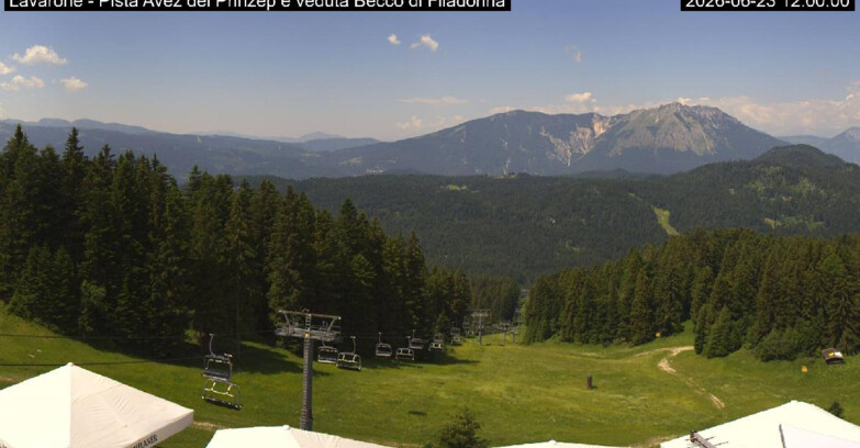 Webcam Лавароне  - Pista Avez- seggiovia Lagh.