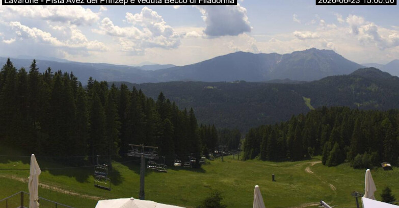 Webcam Ski Area Lavarone  - Pista Avez- seggiovia Lagh.