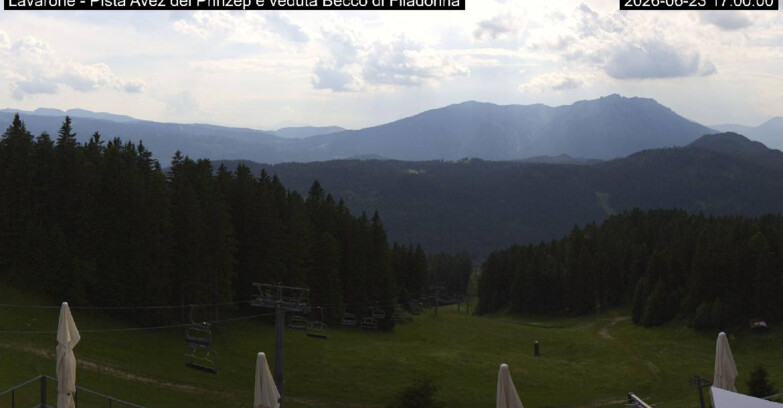 Webcam Ski Area Lavarone  - Pista Avez- seggiovia Lagh.