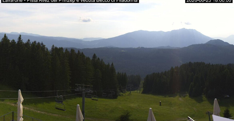 Webcam Ski Area Lavarone  - Pista Avez- seggiovia Lagh.