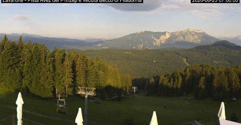 Webcam Lavarone Skigegiet - Pista Avez- seggiovia Lagh.