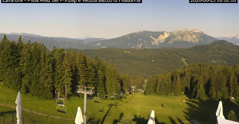 Webcam Lavarone Skigegiet - Pista Avez- seggiovia Lagh.
