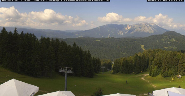 Webcam Ski area Lavarone - Pista Avez- seggiovia Lagh.