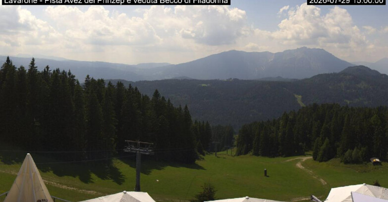 Webcam Lavarone Skigegiet - Pista Avez- seggiovia Lagh.