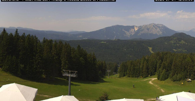 Webcam Лавароне  - Pista Avez- seggiovia Lagh.