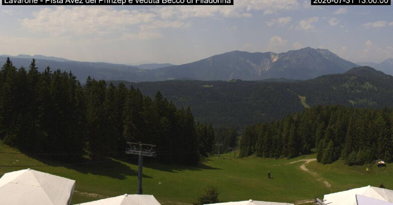 Webcam Лавароне  - Pista Avez- seggiovia Lagh.
