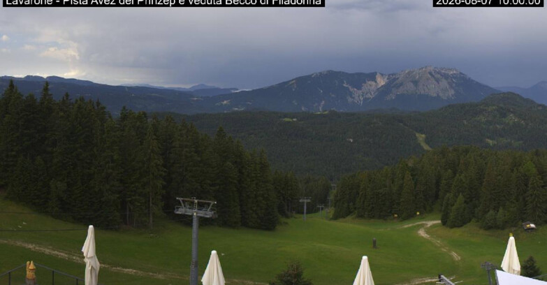 Webcam Lavarone Skigegiet - Pista Avez- seggiovia Lagh.