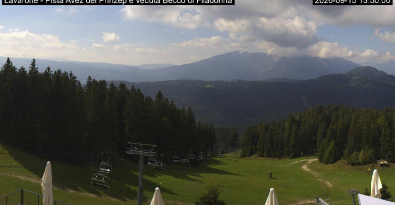 Webcam Lavarone - Pista Avez- seggiovia Lagh.