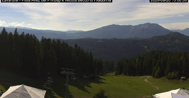 Webcam Ski area Lavarone - Pista Avez- seggiovia Lagh.