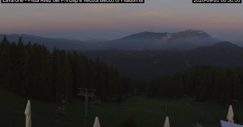 Webcam Ski area Lavarone - Pista Avez- seggiovia Lagh.