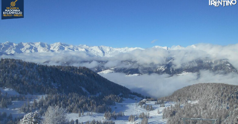 Webcam Folgarida-Marilleva  (Skiarea Campiglio Dolomiti di Brenta - Val di Sole Val Rendena) - Nuova Seggiovia Vigo