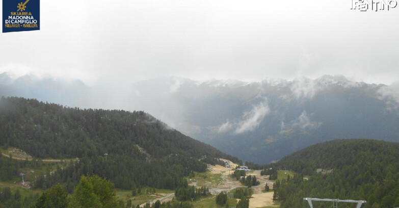 Webcam Folgarida-Marilleva  (Skiarea Campiglio Dolomiti di Brenta - Val di Sole Val Rendena) - Nuova Seggiovia Vigo