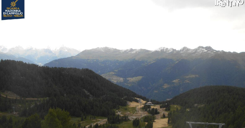 Webcam Folgarida-Marilleva  (Skiarea Campiglio Dolomiti di Brenta - Val di Sole Val Rendena) - Nuova Seggiovia Vigo