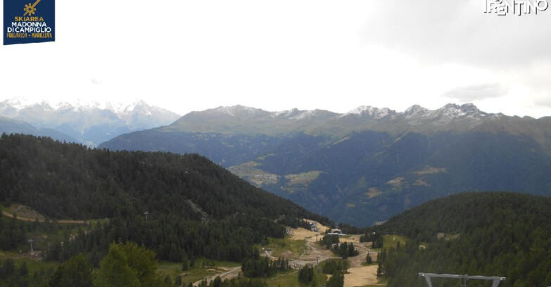 Webcam Folgarida-Marilleva  (Skiarea Campiglio Dolomiti di Brenta - Val di Sole Val Rendena) - Nuova Seggiovia Vigo