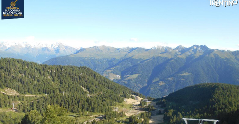 Webcam Folgarida-Marilleva  (Skiarea Campiglio Dolomiti di Brenta - Val di Sole Val Rendena) - Nuova Seggiovia Vigo
