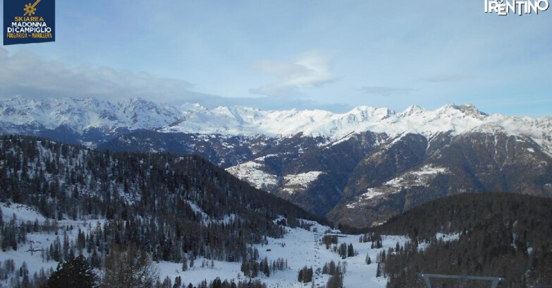 Webcam Folgarida-Marilleva  (Skiarea Campiglio Dolomiti di Brenta - Val di Sole Val Rendena) - Nuova Seggiovia Vigo