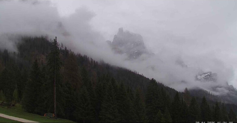 Webcam San Martino di Castrozza - Passo Rolle  - Le Pale di San Martino