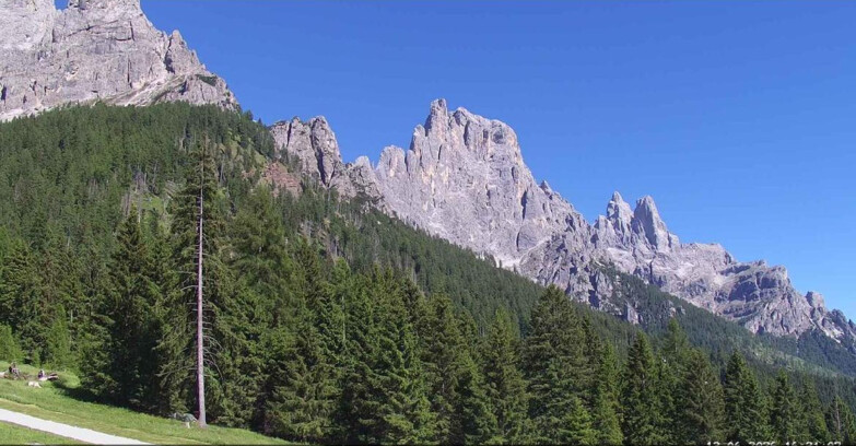 Webcam San Martino di Castrozza - Passo Rolle  - Le Pale di San Martino