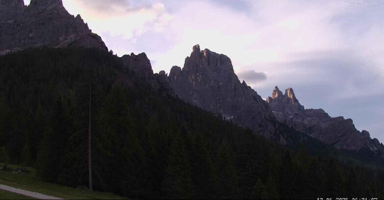 Webcam San Martino di Castrozza - Passo Rolle  - Le Pale di San Martino