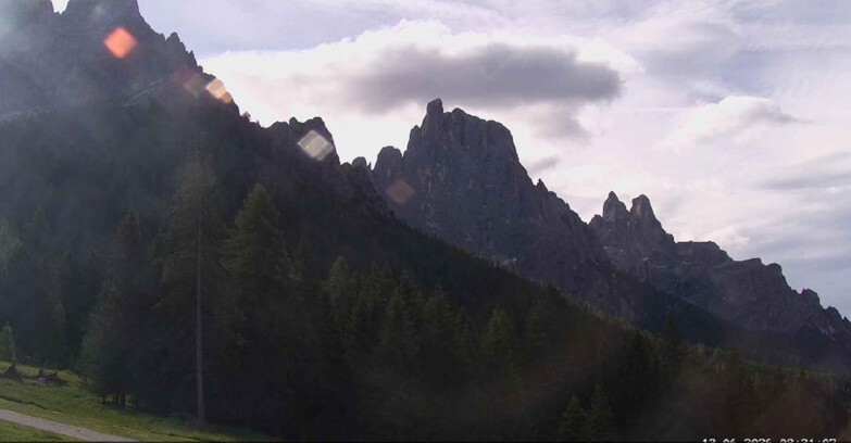 Webcam San Martino di Castrozza - Passo Rolle  - Le Pale di San Martino