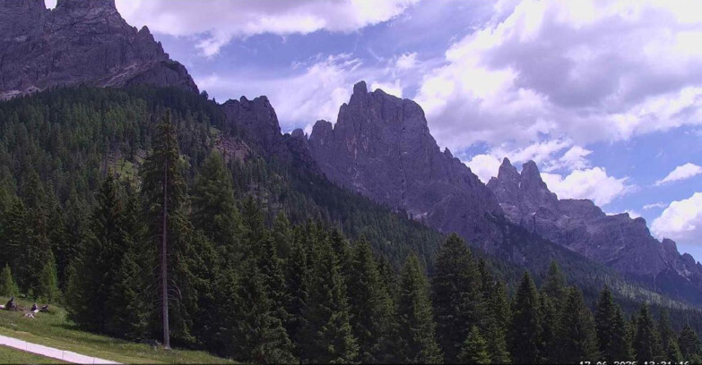Webcam San Martino di Castrozza - Passo Rolle - Le Pale di San Martino