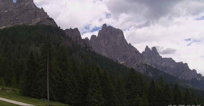 Webcam San Martino di Castrozza - Passo Rolle - Le Pale di San Martino