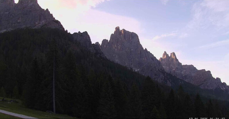 Webcam San Martino di Castrozza - Passo Rolle - Le Pale di San Martino