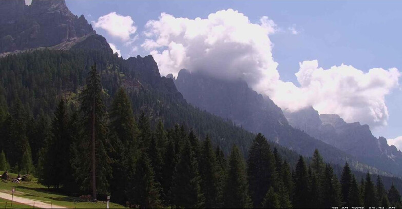 Webcam San Martino di Castrozza - Passo Rolle  - Le Pale di San Martino