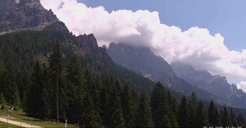 Webcam San Martino di Castrozza - Passo Rolle  - Le Pale di San Martino