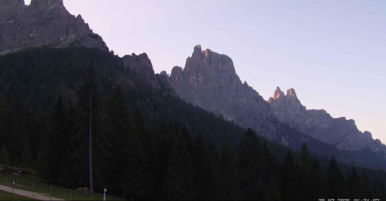 Webcam San Martino di Castrozza - Passo Rolle  - Le Pale di San Martino