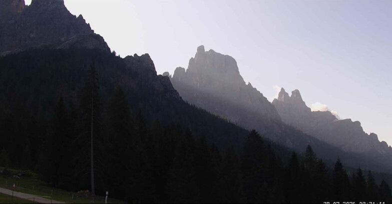Webcam San Martino di Castrozza - Passo Rolle  - Le Pale di San Martino