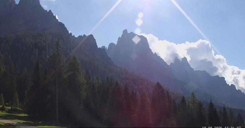 Webcam San Martino di Castrozza - Passo Rolle - Le Pale di San Martino
