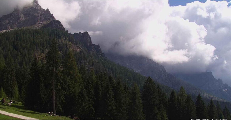 Webcam San Martino di Castrozza - Passo Rolle - Le Pale di San Martino