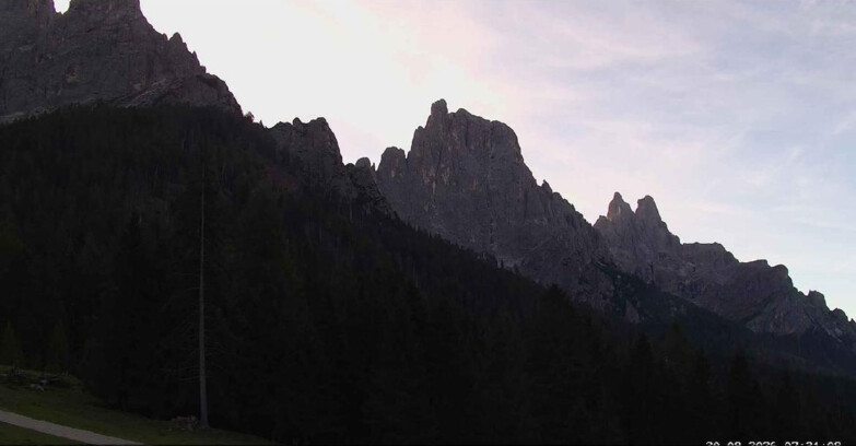 Webcam San Martino di Castrozza - Passo Rolle - Le Pale di San Martino