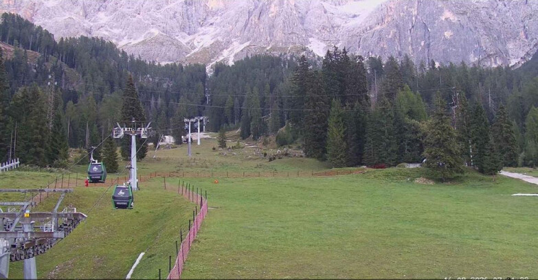 Webcam San Martino di Castrozza - Passo Rolle  - Pista Col Verde