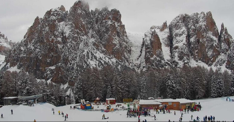 Webcam Vigo di Fassa-Pera-Ciampedìe - Vigo - Ciampedie - Baby Park