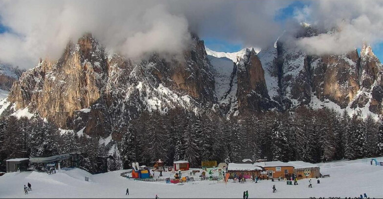 Webcam Vigo di Fassa-Pera-Ciampedìe - Vigo - Ciampedie - Baby Park