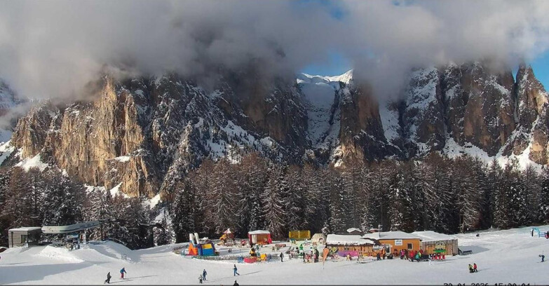 Webcam Vigo di Fassa-Pera-Ciampedie - Vigo - Ciampedie - Baby Park