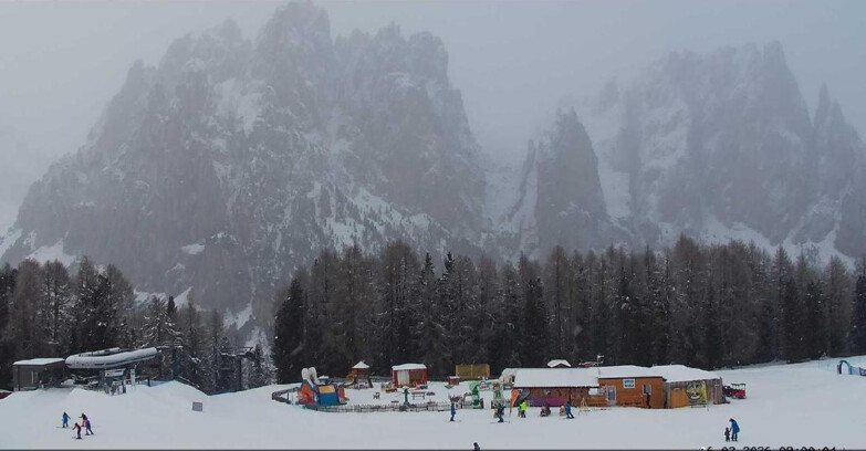 Webcam Vigo di Fassa-Pera-Ciampedìe - Vigo - Ciampedie - Baby Park