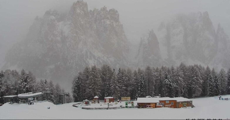 Webcam Vigo di Fassa-Pera-Ciampedìe - Vigo - Ciampedie - Baby Park