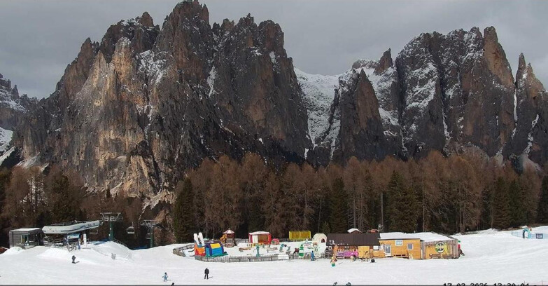 Webcam Vigo di Fassa-Pera-Ciampedie - Vigo - Ciampedie - Baby Park