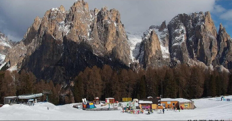 Webcam Vigo di Fassa-Pera-Ciampedie - Vigo - Ciampedie - Baby Park