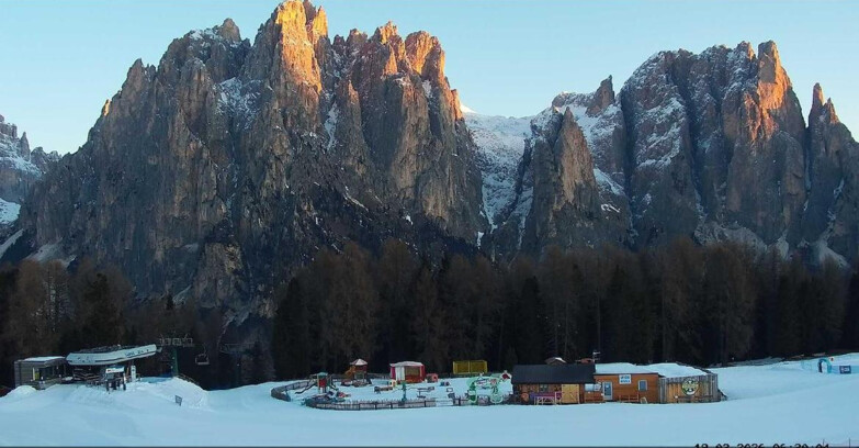 Webcam Vigo di Fassa-Pera-Ciampedìe - Vigo - Ciampedie - Baby Park