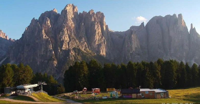Webcam Vigo di Fassa-Pera-Ciampedìe - Vigo - Ciampedie - Baby Park