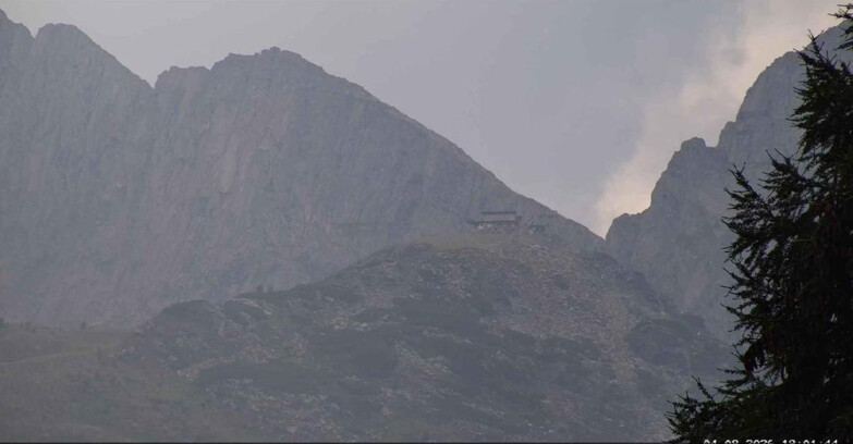 Webcam San Martino di Castrozza - Passo Rolle - Punta Ces 