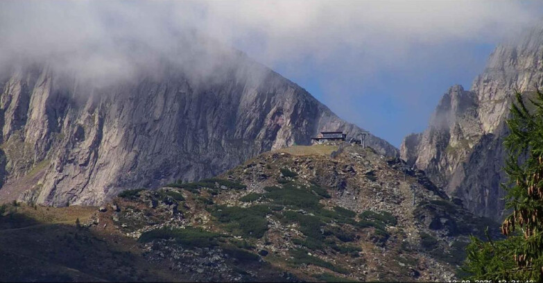 Webcam San Martino di Castrozza - Passo Rolle - Punta Ces 