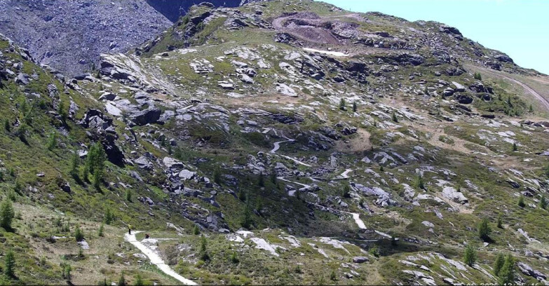 Webcam San Martino di Castrozza - Passo Rolle  - Sentiero delle Marmotte